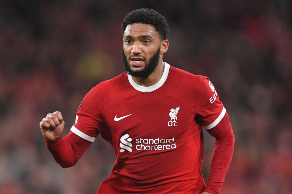 Joe Gomez có vẻ sẽ tiếp tục ở lại mười năm tại Anfield