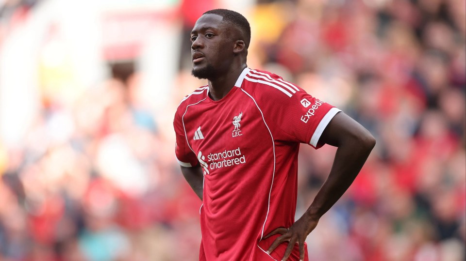 Konate cũng có nguy cơ làm đảo lộn người hâm mộ Liverpool bằng cách chọn Dembele hơn Salah cho Ballon d'or